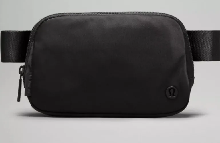 Everywhere Belt Bag 1L - Black- ONE SIZE