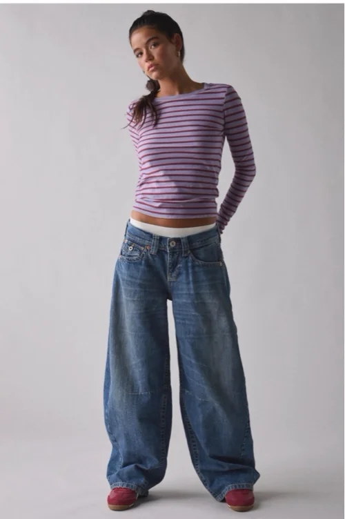 BDG Kayla Cocoon Low-Rise Jean in Rinse, Women's at Urban Outfitters