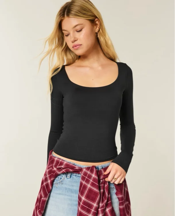 Long-Sleeve Seamless Fabric Scoop Baby Tee