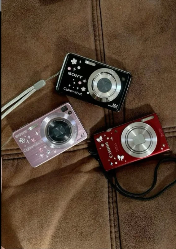 Digital camera