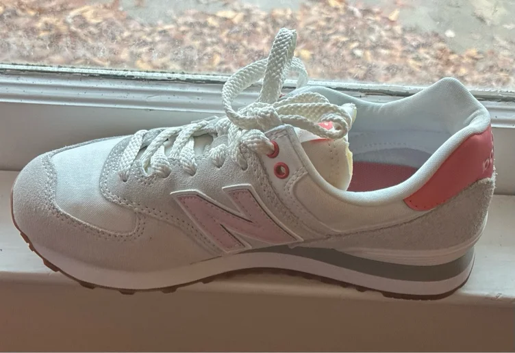 pink new blalsnce dhoes - Google Search