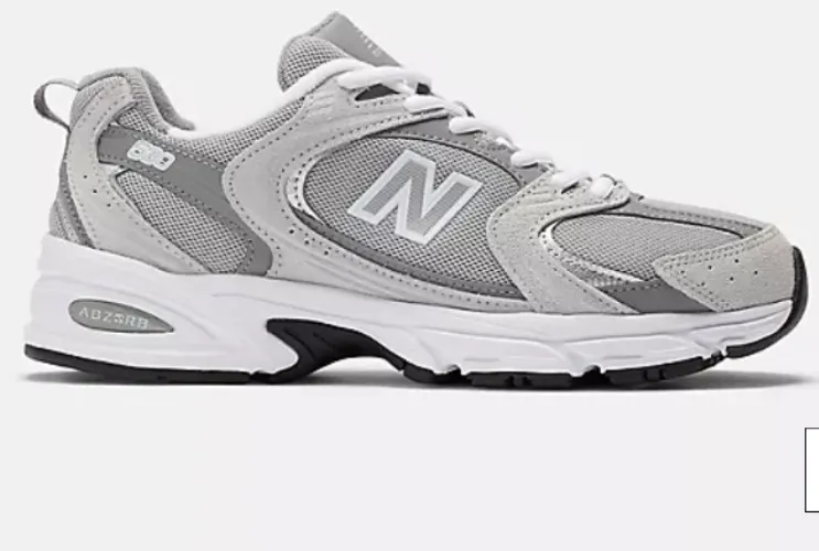 New Balance 530 Sneaker in Sea Salt/New Spruce at Nordstrom, Size 6 M