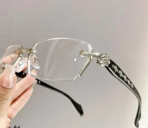 Light Rimless ReadingGlasses Fashion Women MenDiamond Cut Edge Presbyopic Eyeglasses Anti-FatigueEyewear Anti UV Ray Computer Gaming Glasses BlueBlockers For Women/Men