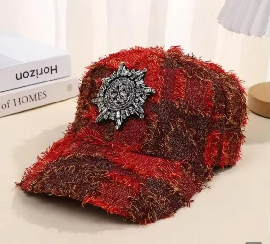 Vintage Tassel Baseball Cap For Women, Hand Inlaid Rhinestone Plaid Octagonal Star Hat, European American Streetwear Casual Outdoor Sun Hat Cro