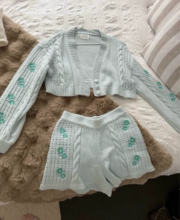 Second hand only light blue with embroidered flowers etsumi cardigan and shorts set