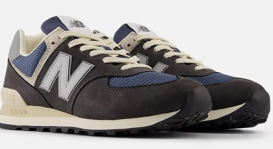 New Balance Unisex 574 Sneakers - Brown/Blue (Size 6)