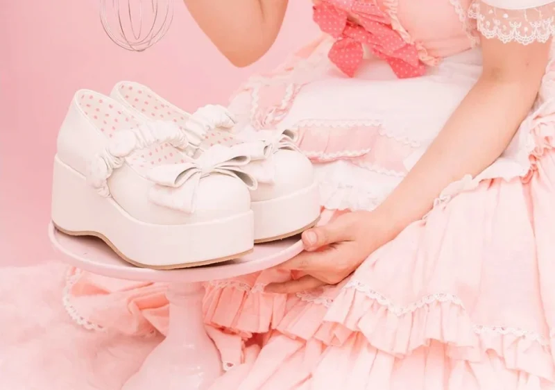 Puffy Sheep EGL Polka Dot Bow Platform Shoes