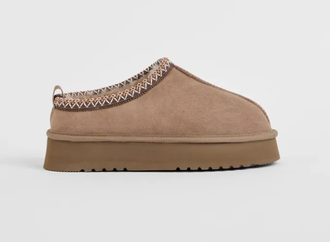 Australian Design Ugg Sheepskin and Leather Tape Collar Mule - Mocha