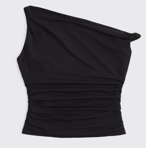 Asymmetrical Twist Top